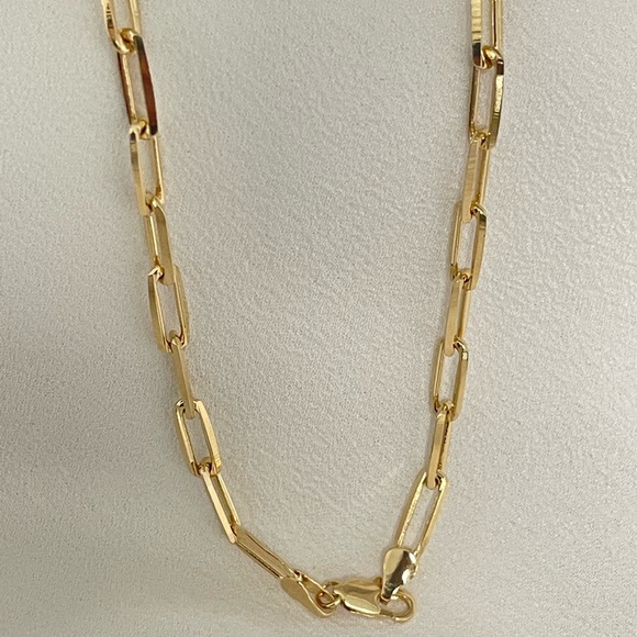 18k Gold Filled Paperclip Necklace - Picture 4 of 8